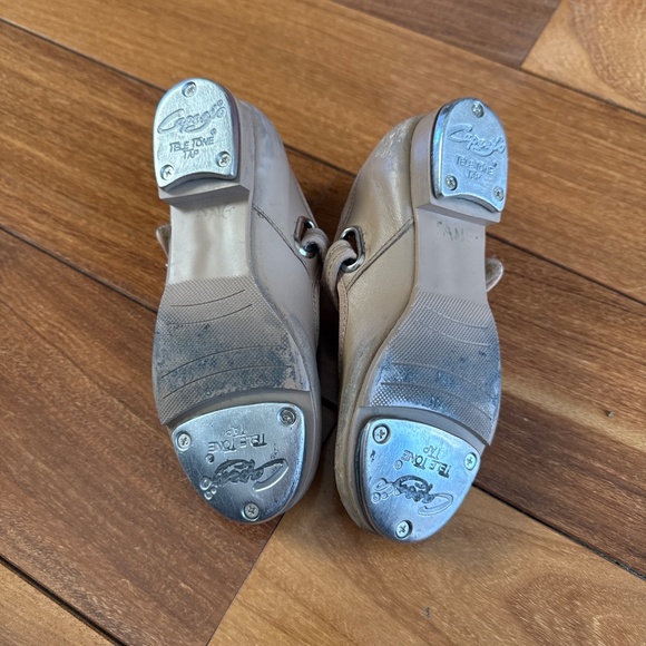 Capezio Tap shoes girl size 11.5 - Picture 2 of 5